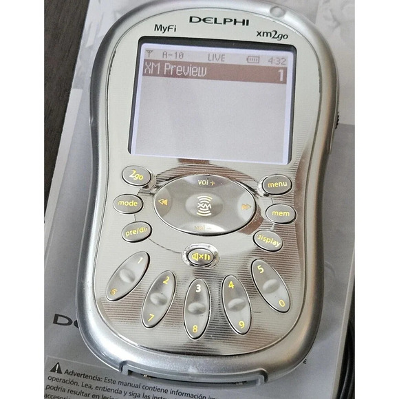 Delphi Personal XM Satellite Radio xm2Go MyFi SA10113-11P1 - Picture 5 of 7